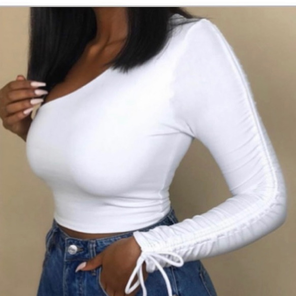 Long one sleeved shirt